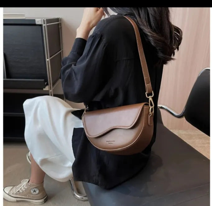 Women's Vintage PU Leather Crossbody Bag